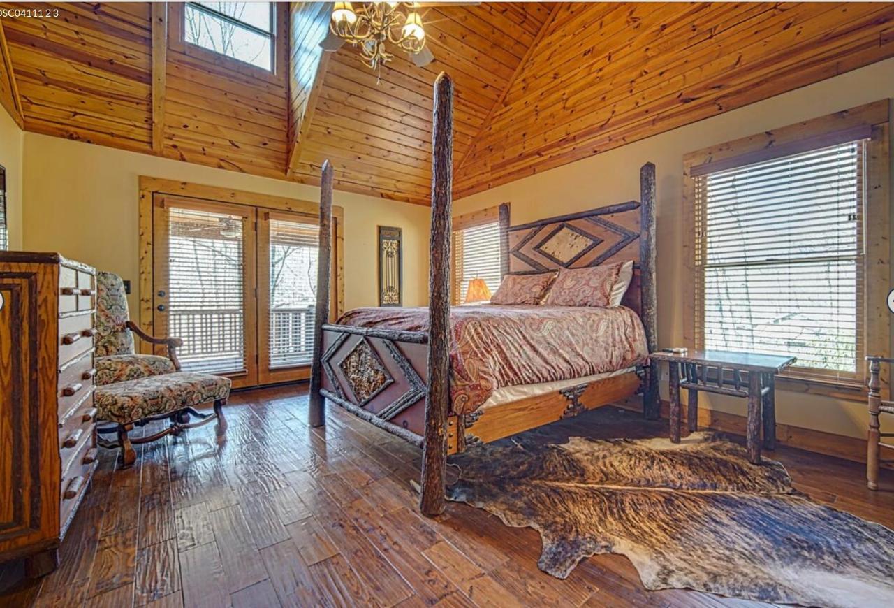 Cozy Creekfront Family Cabin-Pet Friendly -Gamerm-Hot Tub Hiawassee Exterior foto
