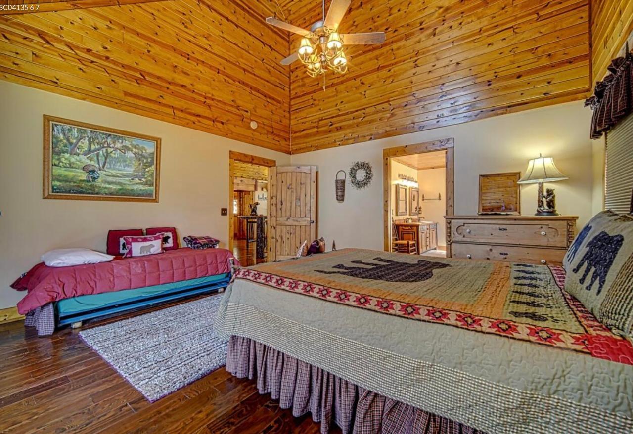 Cozy Creekfront Family Cabin-Pet Friendly -Gamerm-Hot Tub Hiawassee Exterior foto