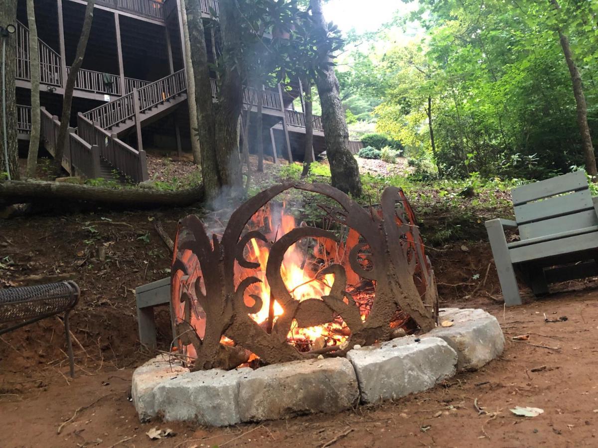 Cozy Creekfront Family Cabin-Pet Friendly -Gamerm-Hot Tub Hiawassee Exterior foto
